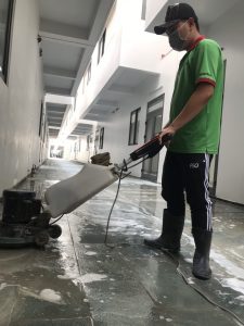 Cách vệ sinh sàn gạch nhám